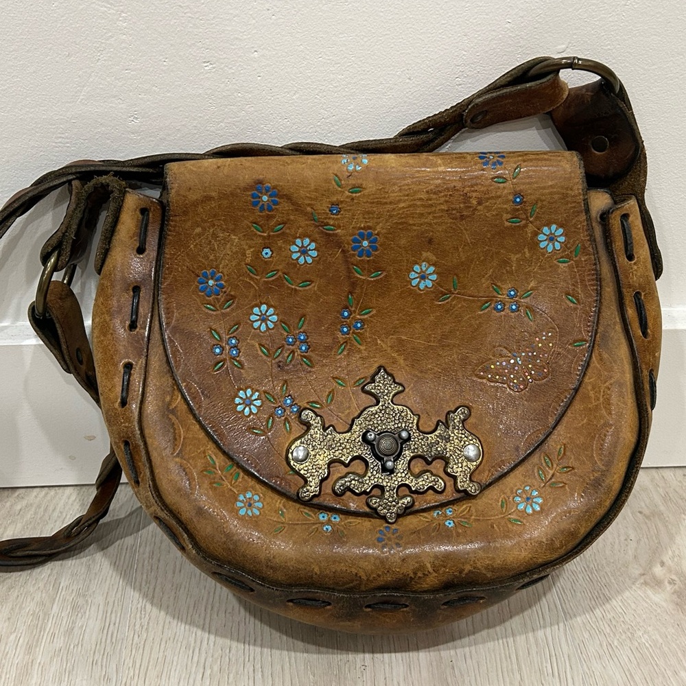 GORGEOUS Vintage Bohemian Handmade Leather Crossbody Bag